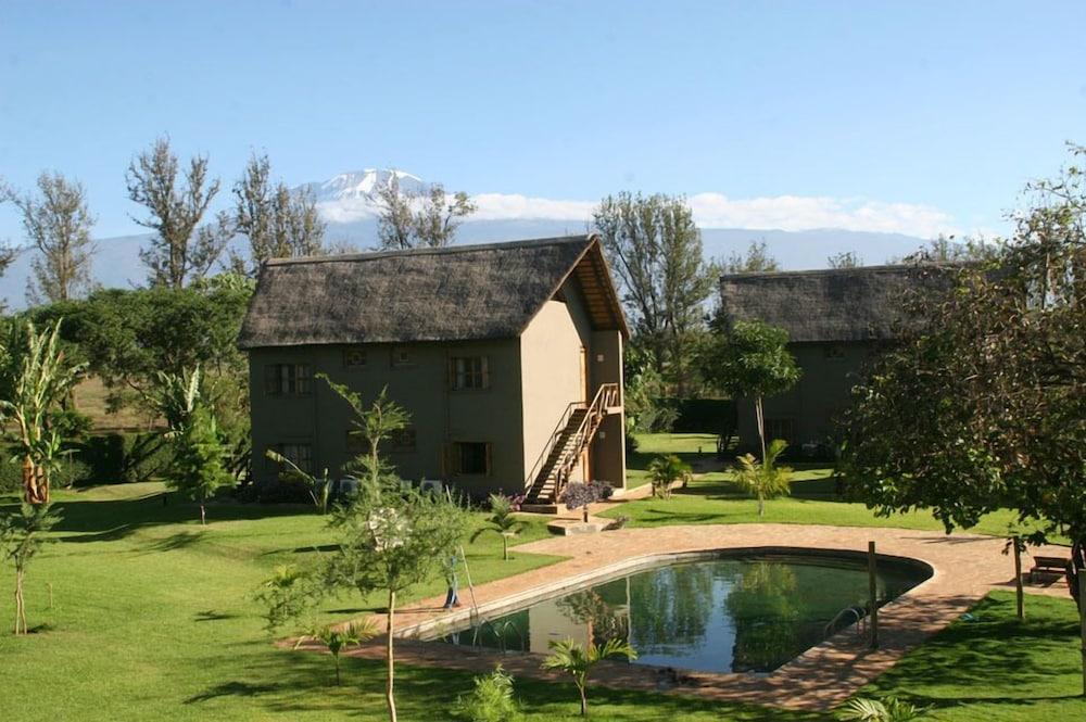 Weru Weru River Lodge Экстерьер фото