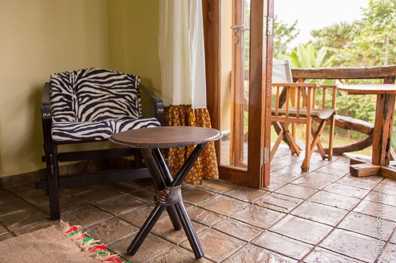 Weru Weru River Lodge Номер фото