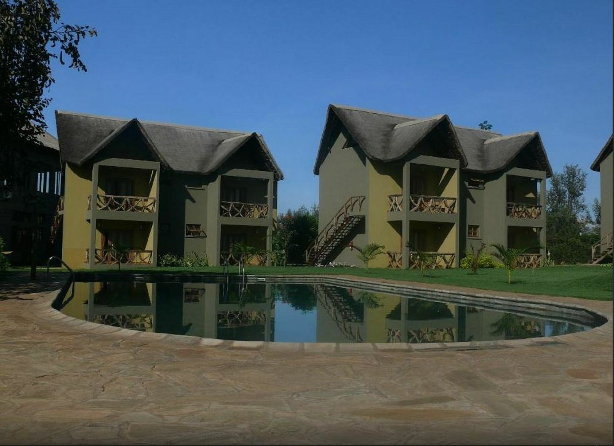 Weru Weru River Lodge Экстерьер фото